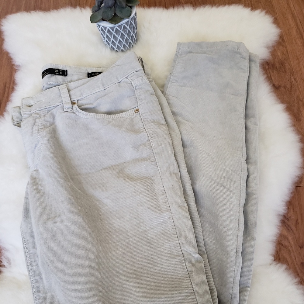 Slim fit corduroy pants